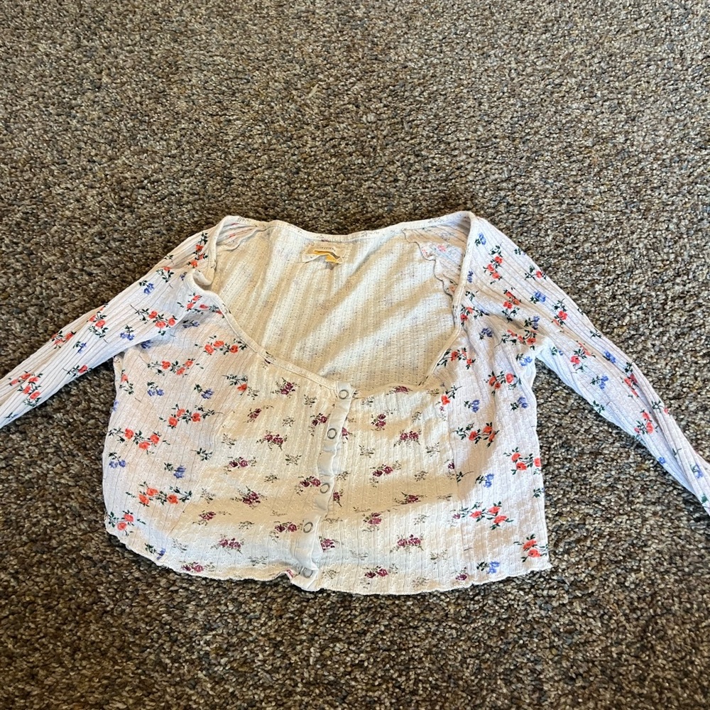 Urban Outfitters Floral Button-Up Top - White and Red
